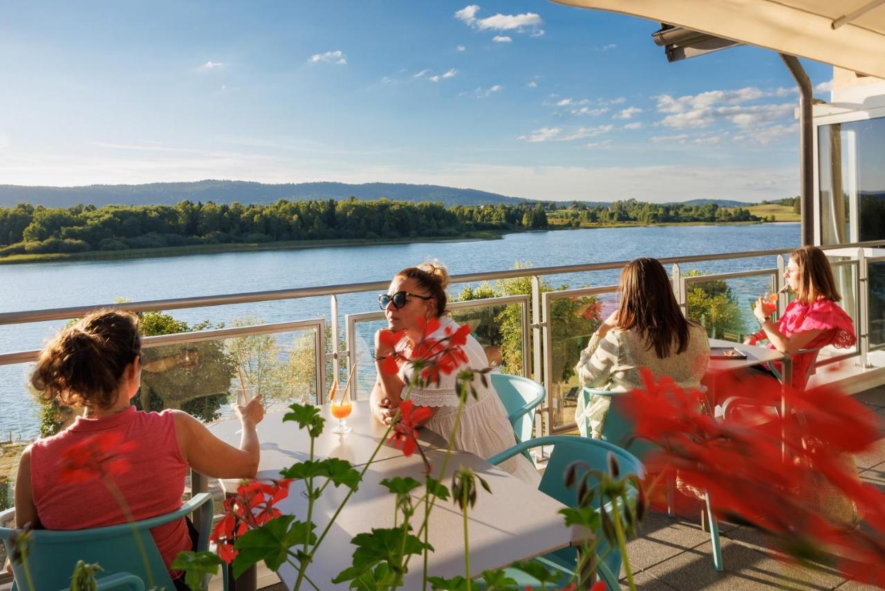 Hotel Restaurant Spa De L'Abbaye Grande-Riviere Chateau Exterior photo